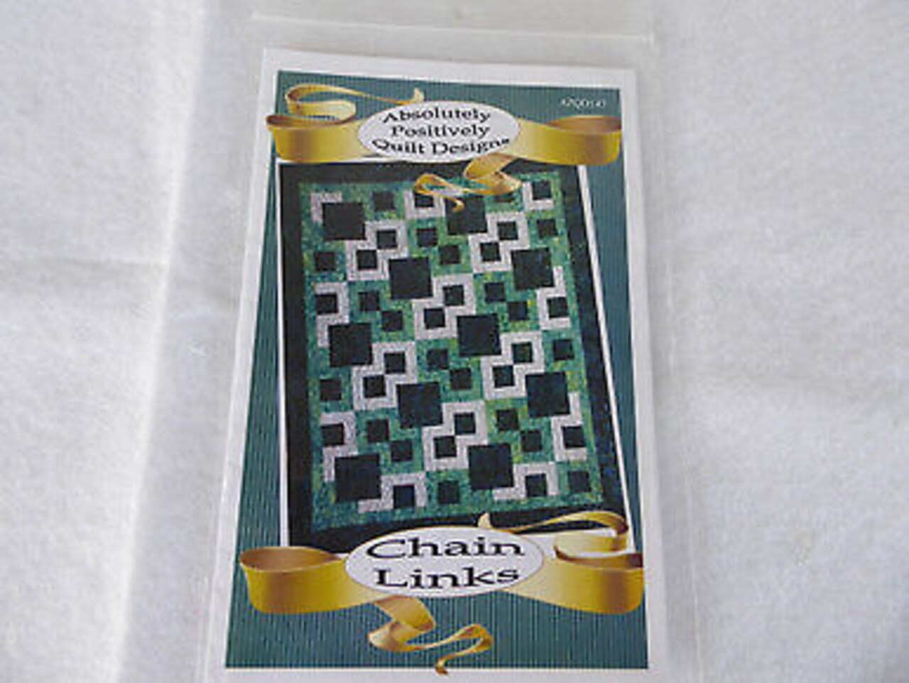 Chain Links Quilt Pattern by Absolutely Positively Quilt Designs